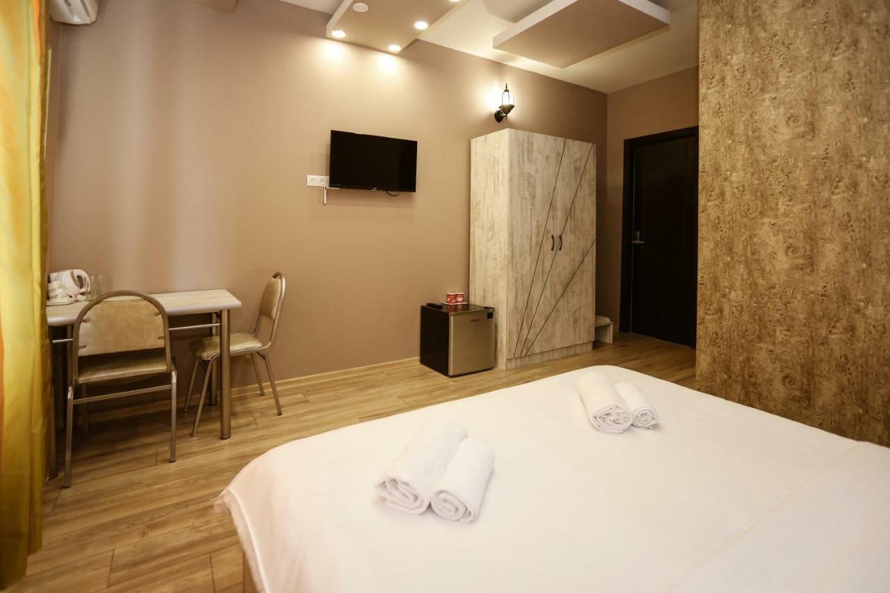 Hotel 2Floors Tbilisi Luaran gambar